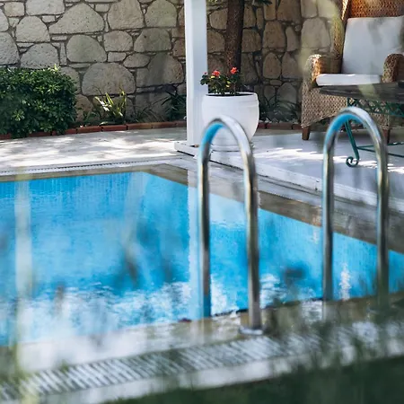 فندق كوبينا ألاكاتي ألاتشاتي