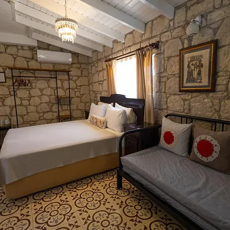 كوبينا ألاكاتي 2*