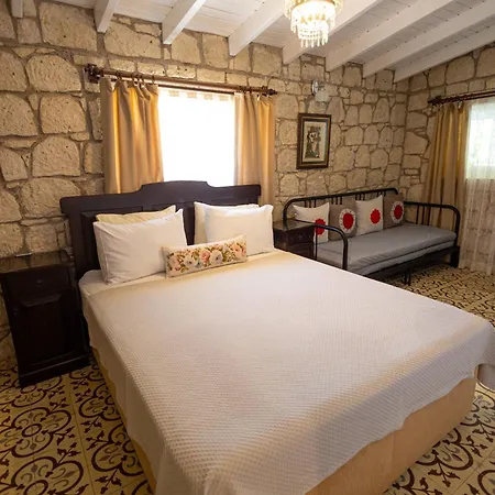 كوبينا ألاكاتي 2* ألاتشاتي