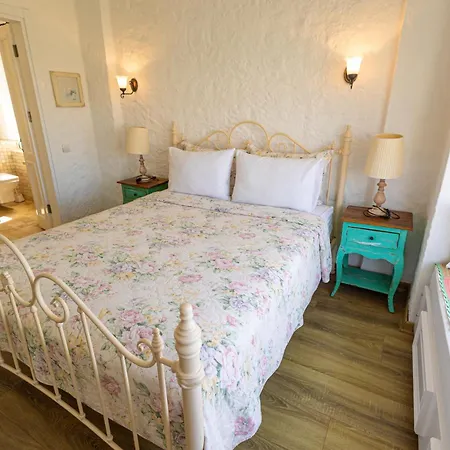 كوبينا ألاكاتي 2* ألاتشاتي