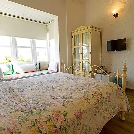 Kupina Hotel Alaçatı