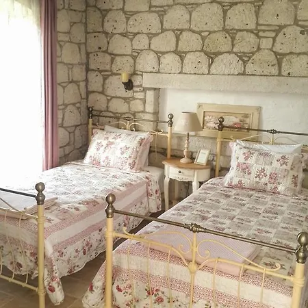 Kupina Alaçatı